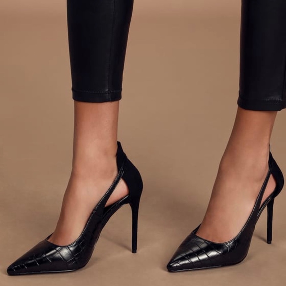 Lulus Vanna Black Crocodile Pointed-Toe Pumps